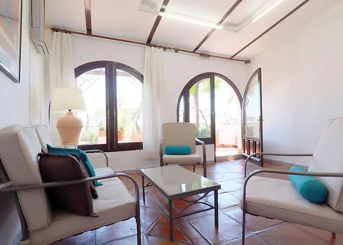 Casa Con Encanto En La Juderia De Cordoba