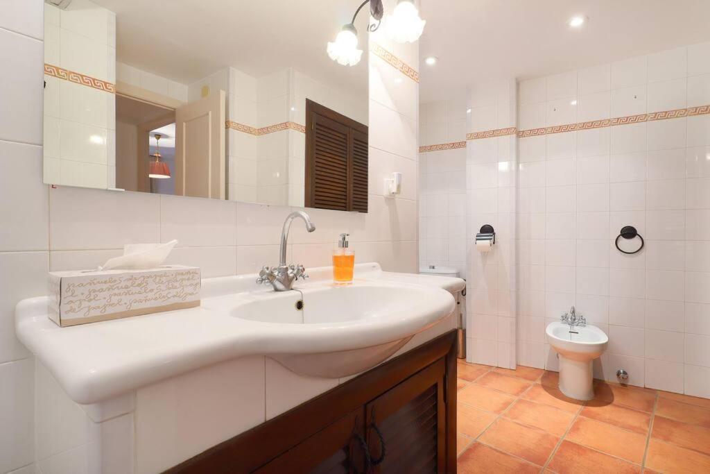 Casa Con Encanto En La Juderia De Holiday home *